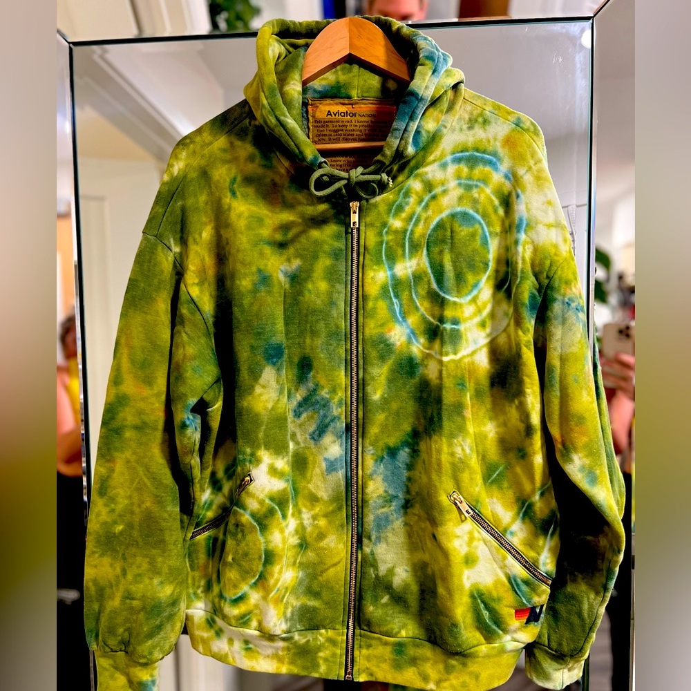 Aviator nation new relaxed dyed zip hoodie size large. Like new. Originally $196